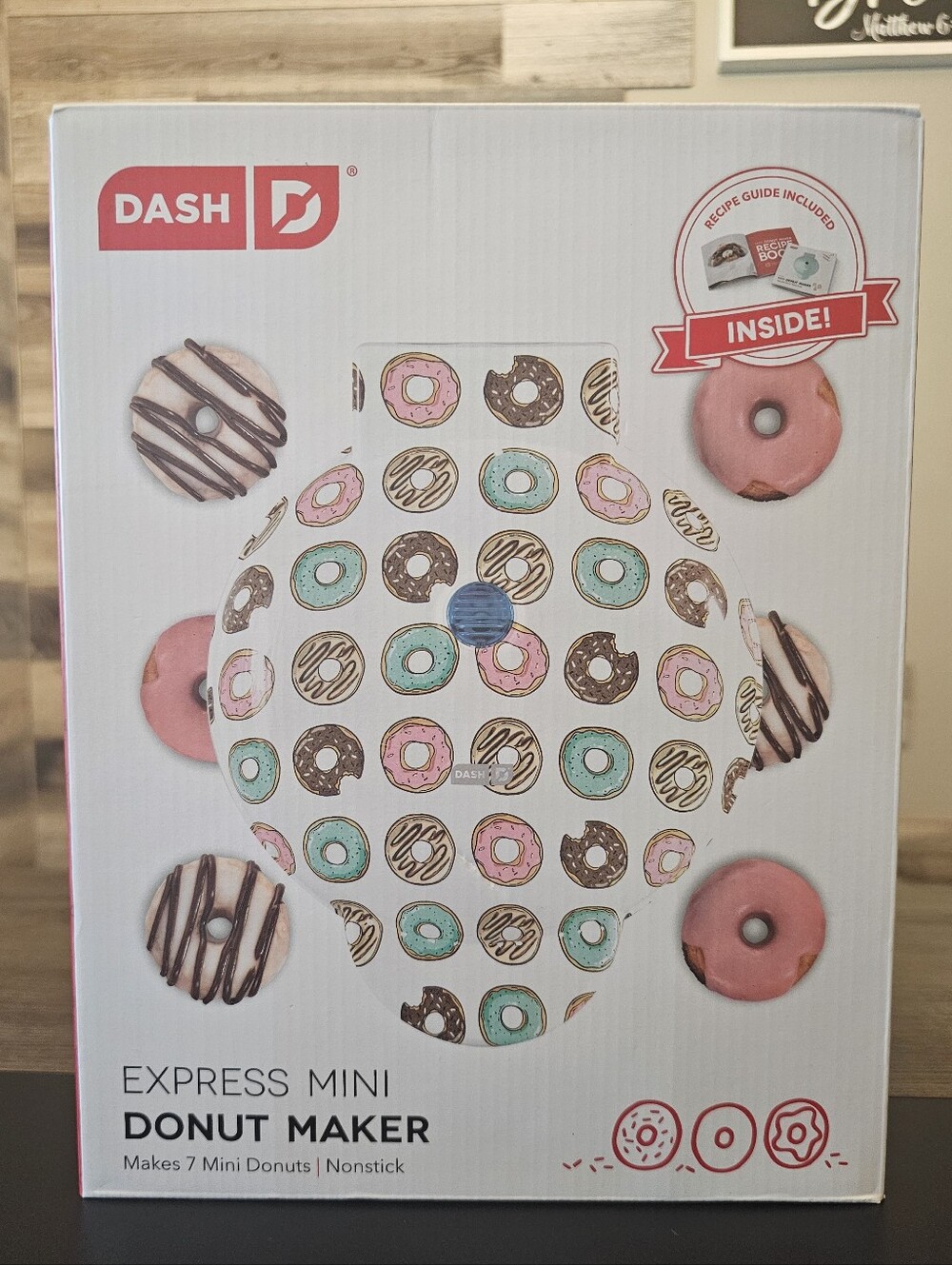 Dash Mini Donut Maker
